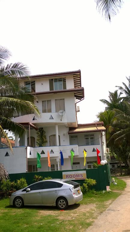Hotel The Finz Hikkaduwa Exterior foto